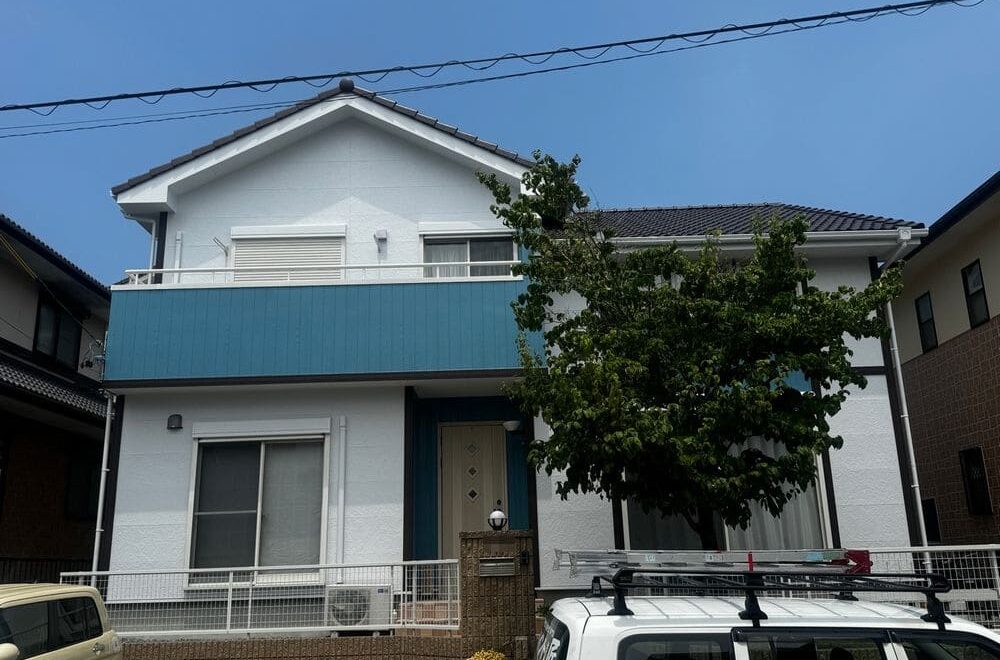 四日市市の外壁塗装、屋根塗装、防水工事をリペイント匠が施工した写真