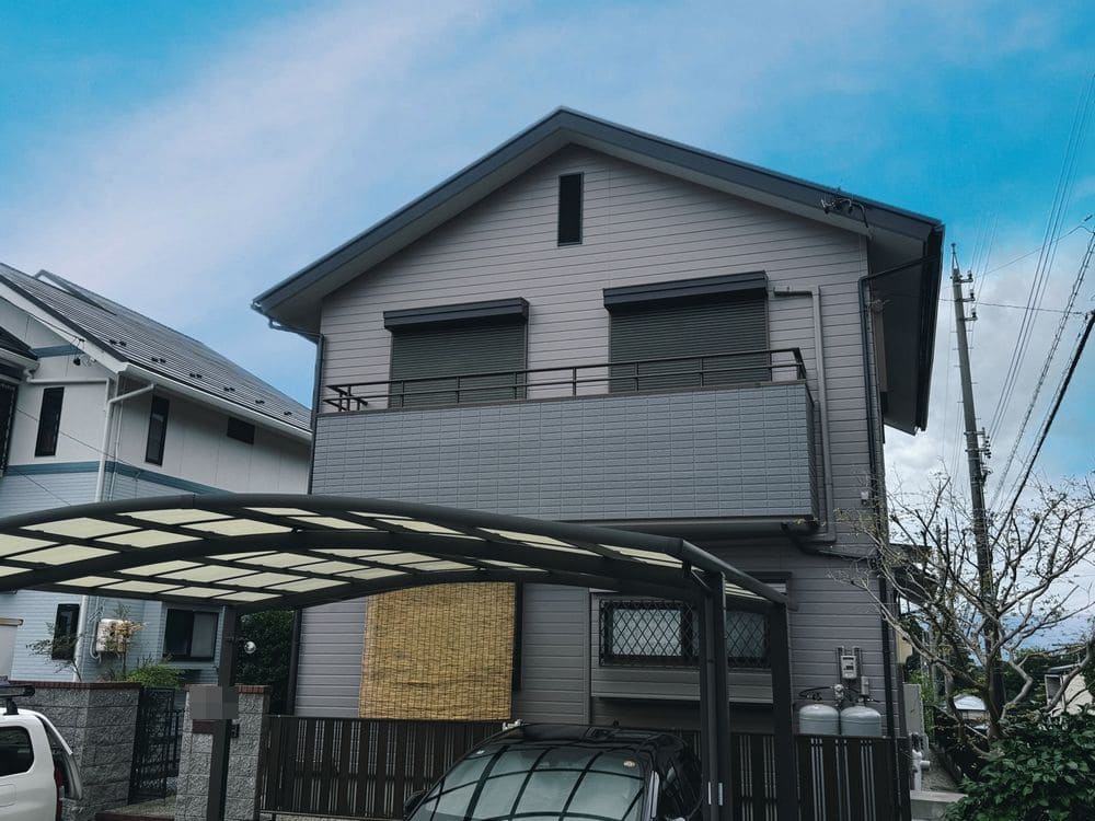 桑名市の外壁塗装、屋根塗装、防水工事をリペイント匠が施工した写真