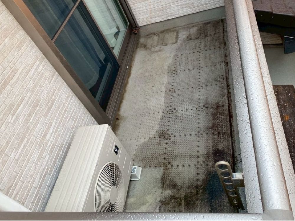 津市の外壁塗装、防水工事をリペイント匠が施工した写真