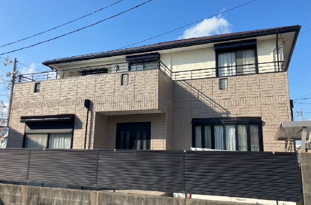 津市の外壁塗装、屋根塗装をリペイント匠が施工した写真