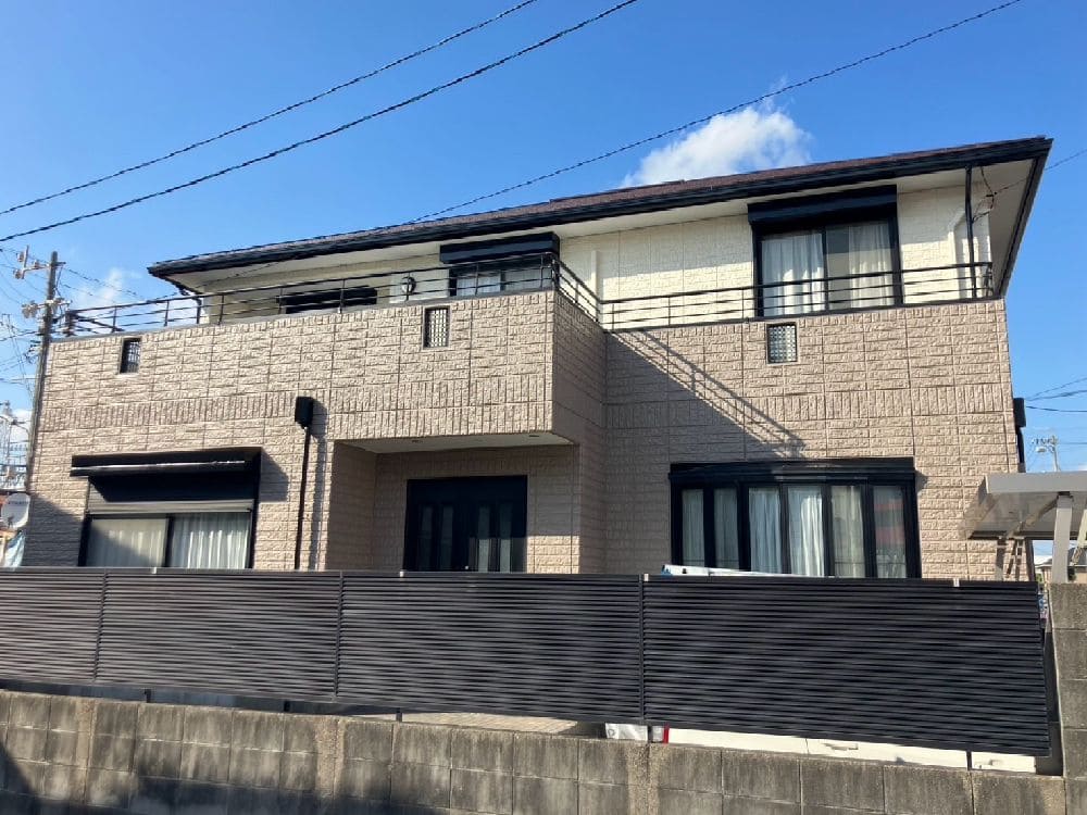 津市の外壁塗装、屋根塗装をリペイント匠が施工した写真
