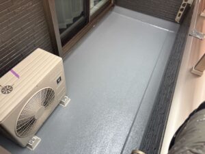 津市の外壁塗装、防水工事をリペイント匠が施工した写真