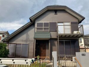 四日市市の外壁塗装をリペイント匠が施工した写真