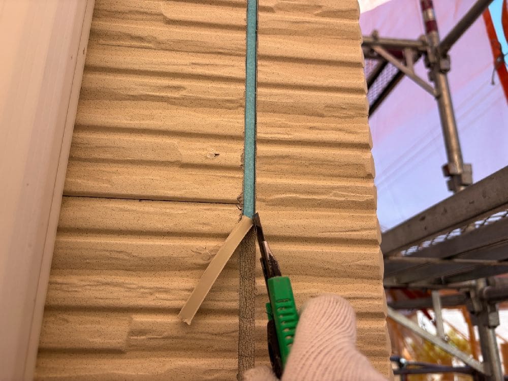 津市の外壁塗装、屋根塗装、防水工事をリペイント匠が施工した写真