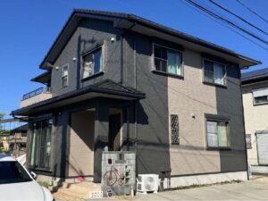 津市の外壁塗装、防水工事をリペイント匠が施工した写真