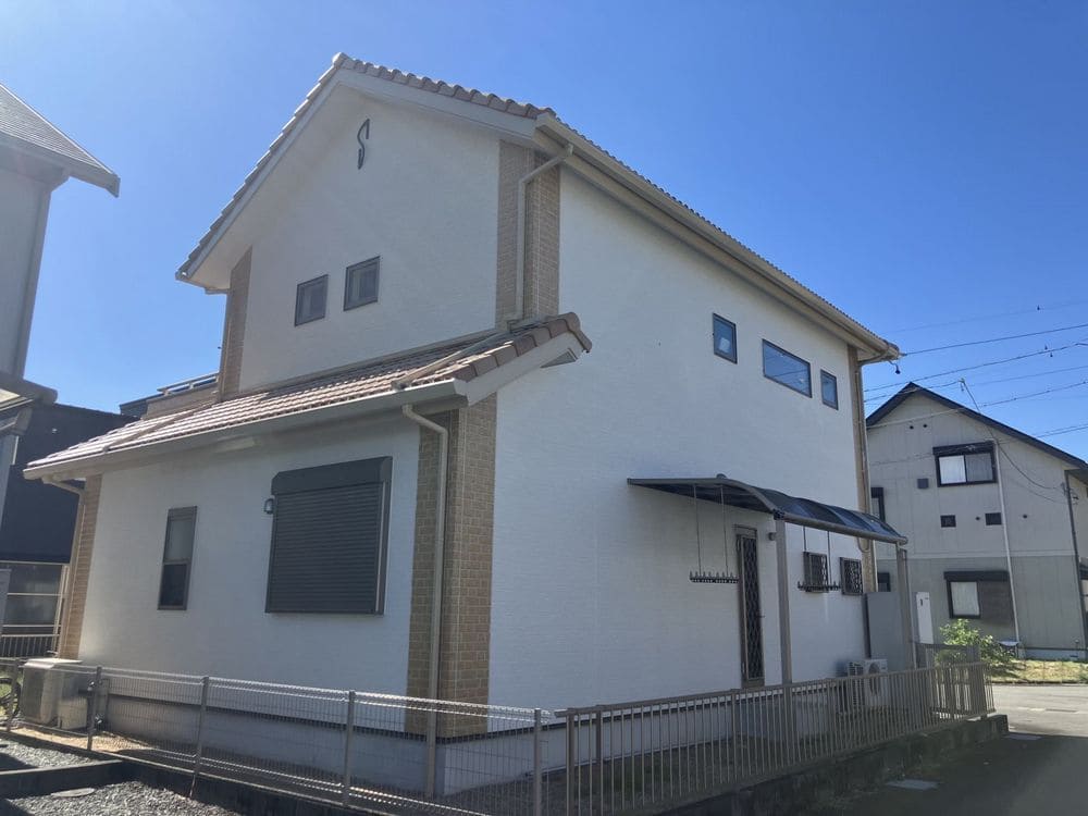 松阪市 S様施工後 (2) 松阪市の外壁塗装をリペイント匠が施工した写真