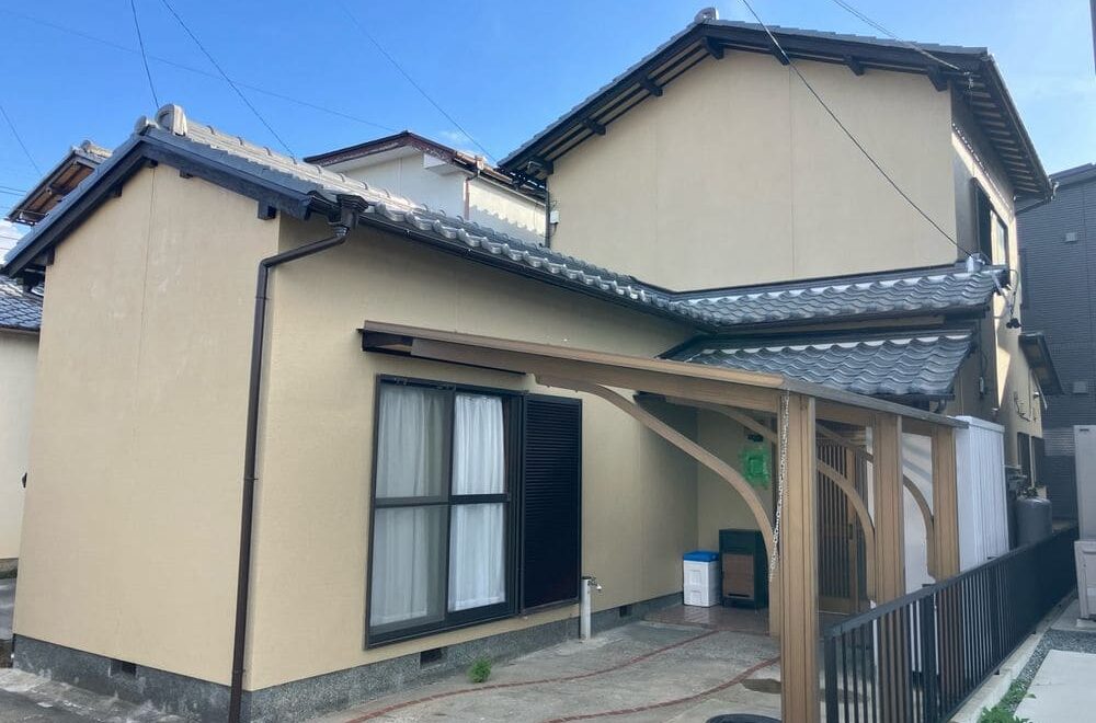 津市の外壁塗装、屋根塗装をリペイント匠が施工した写真