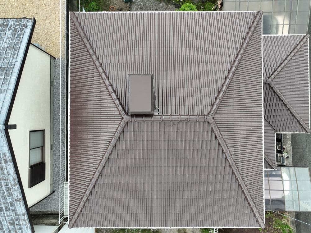 亀山市_M様_施工後_屋根全体 亀山市の外壁塗装、屋根塗装をリペイント匠が施工した写真