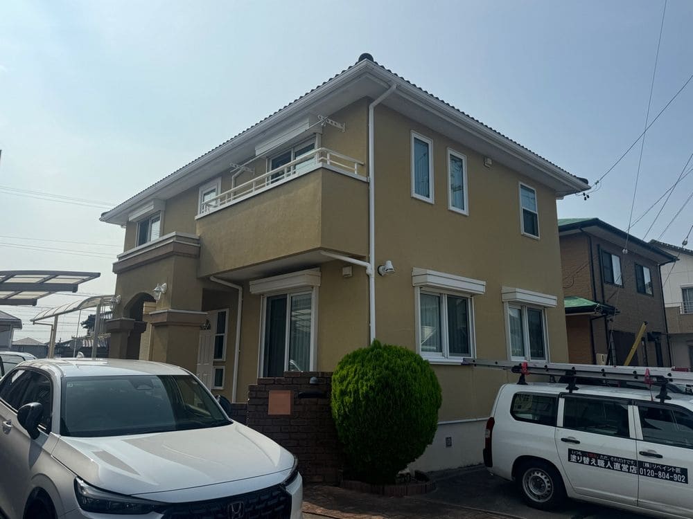 W様(鈴鹿市北玉垣町)_施工前_外壁全体 (2) 鈴鹿市の外壁塗装、屋根塗装をリペイント匠が施工した写真