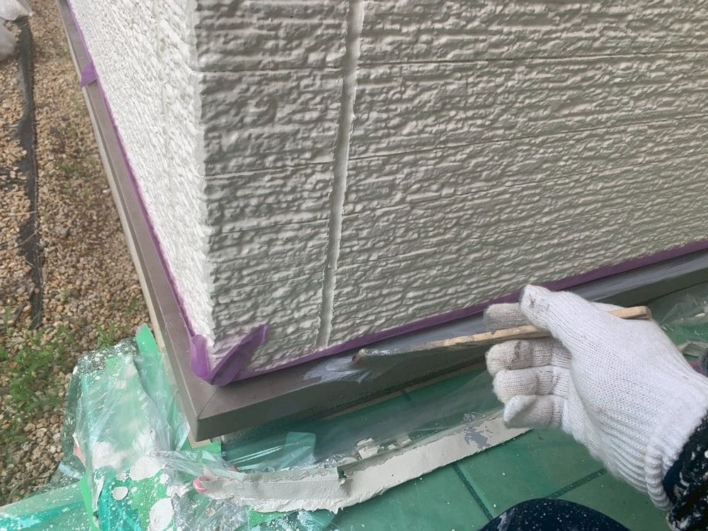 松阪市 S様水切り下塗り (2) 松阪市の外壁塗装をリペイント匠が施工した写真