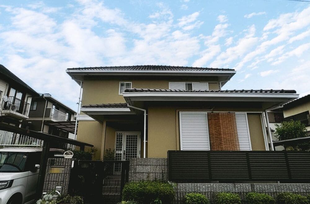 亀山市の外壁塗装、屋根塗装をリペイント匠が施工した写真