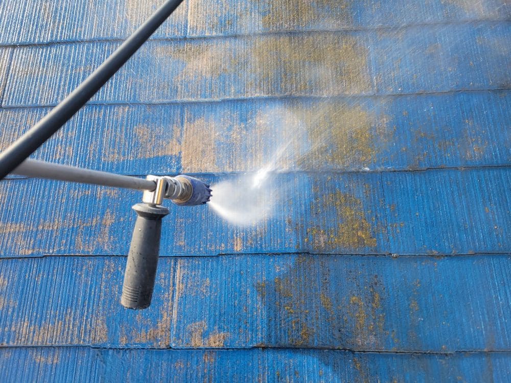 伊賀市の外壁塗装、屋根塗装をリペイント匠が施工した写真