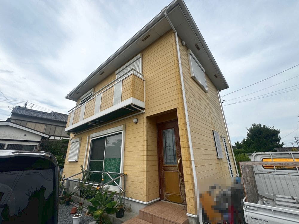 K様(鈴鹿市)外壁‗施工前2 鈴鹿市の外壁塗装をリペイント匠が施工した写真