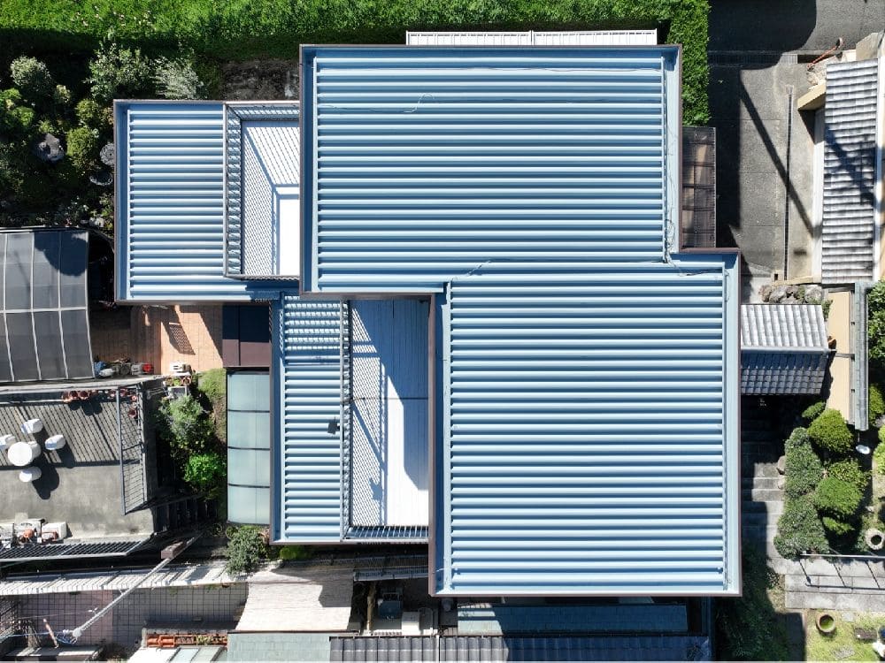 F様(四日市)施工後_屋根全体 四日市市の外壁塗装、屋根塗装をリペイント匠が施工した写真