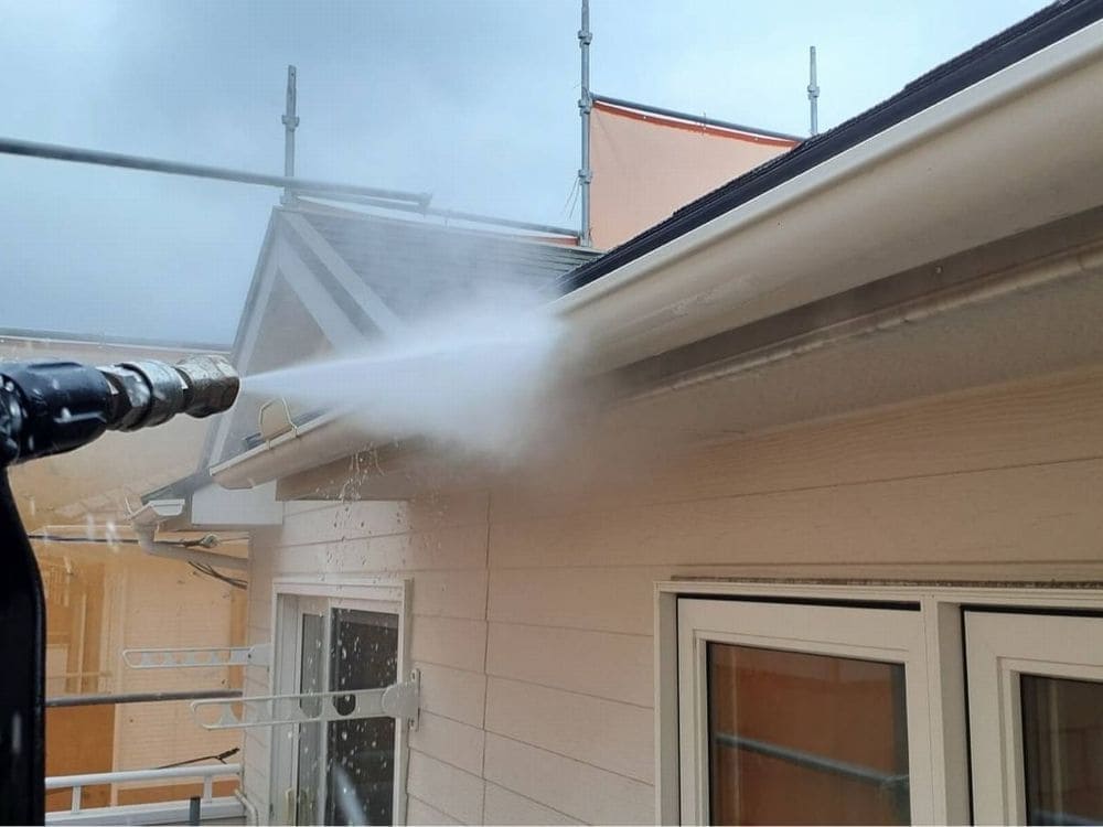 鈴鹿市の外壁塗装をリペイント匠が施工した写真