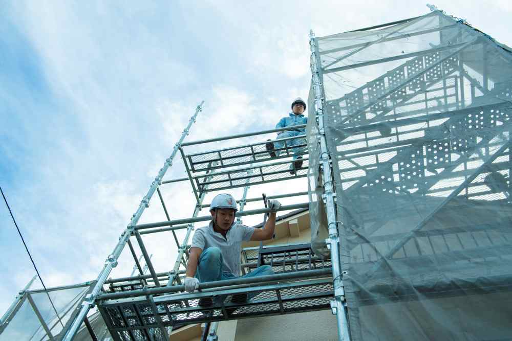 築年数で外壁塗装の費用が変わる理由
