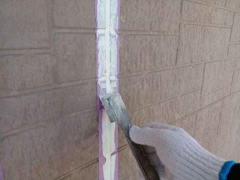 四日市市の外壁塗装、防水工事をリペイント匠が施工した写真