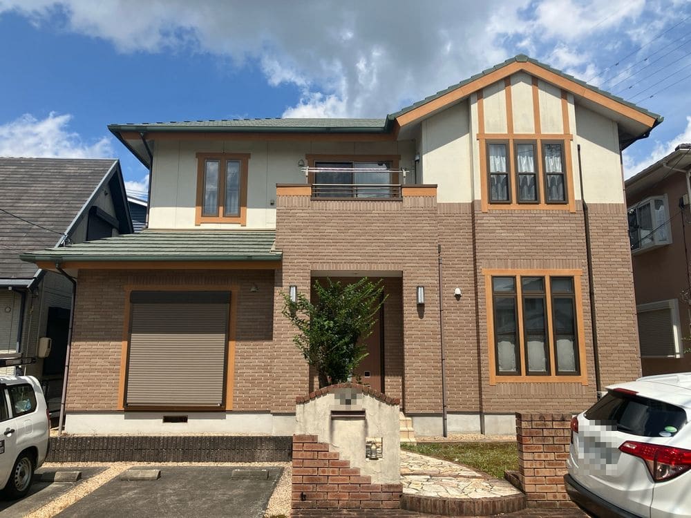 亀山市の外壁塗装をリペイント匠が施工した写真