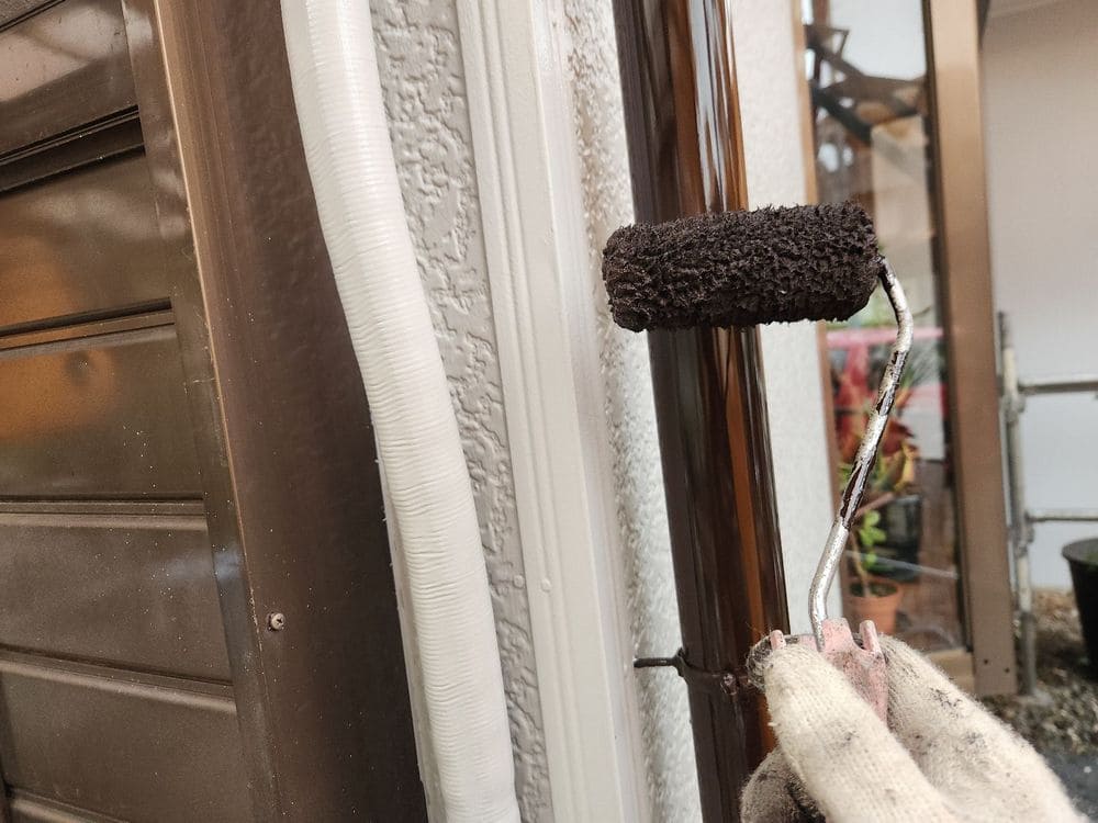 S様(亀山市)樋‗2回目 亀山市で外壁・屋根塗装をリペイント匠が施工した写真