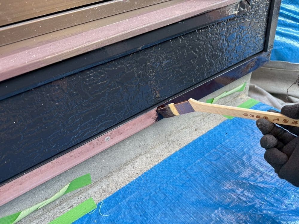 M様(亀山市)水切り‗1回目 亀山市の外壁塗装をリペイント匠が施工した写真