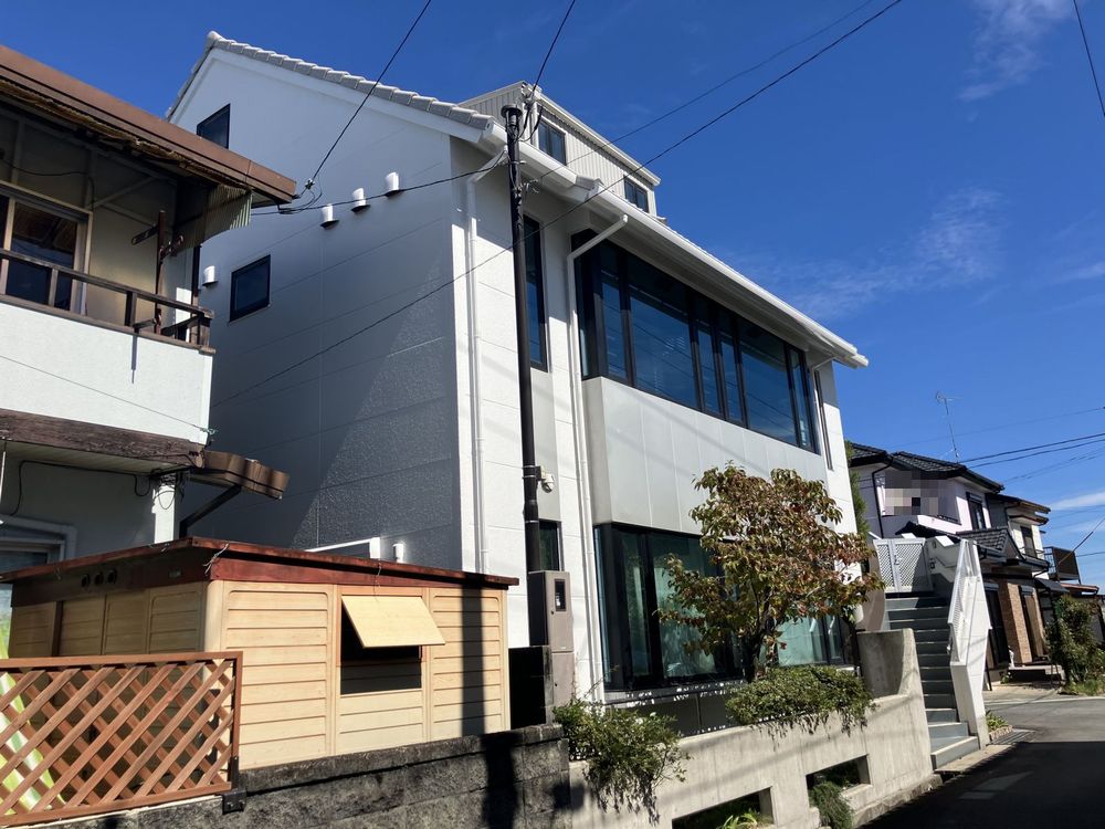 施工後_外壁全体 松阪市の外壁・屋根塗装と防水工事をリペイント匠が施工した写真