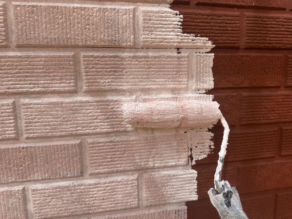 (津市藤方)下塗り 津市の外壁塗装をリペイント匠が施工した写真