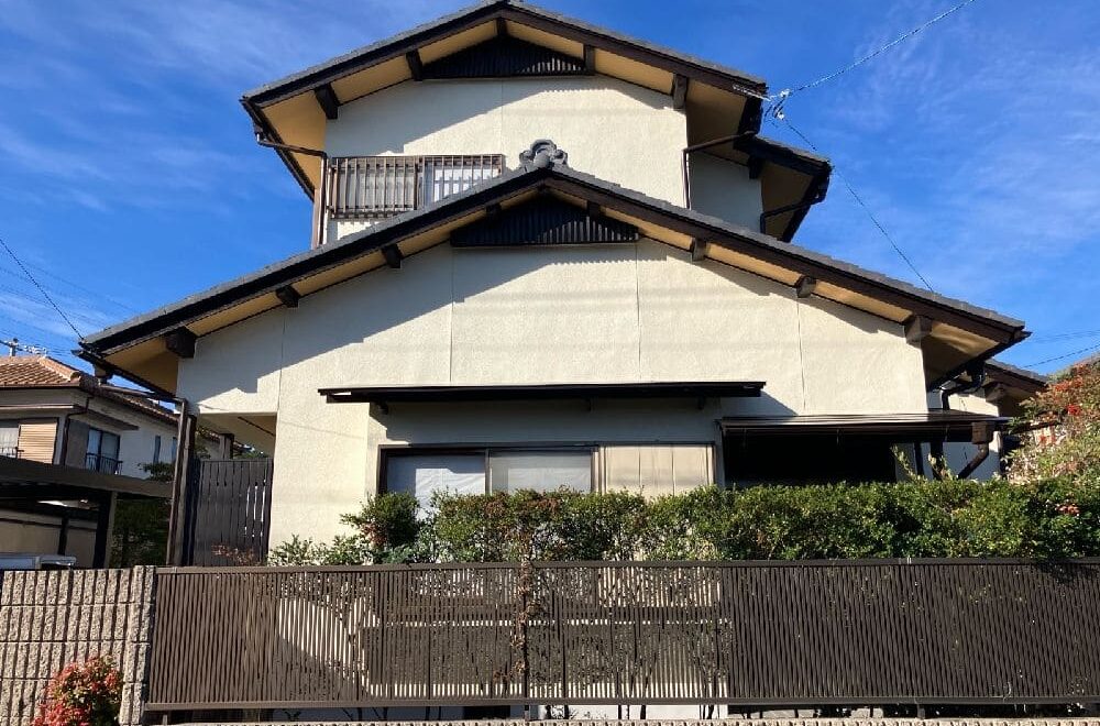 津市で外壁塗装をリペイント匠が施工した写真