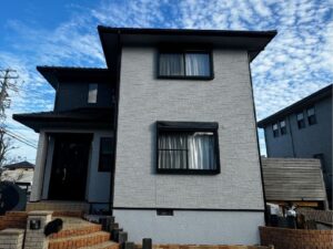 四日市市の外壁塗装、防水工事をリペイント匠が施工した写真