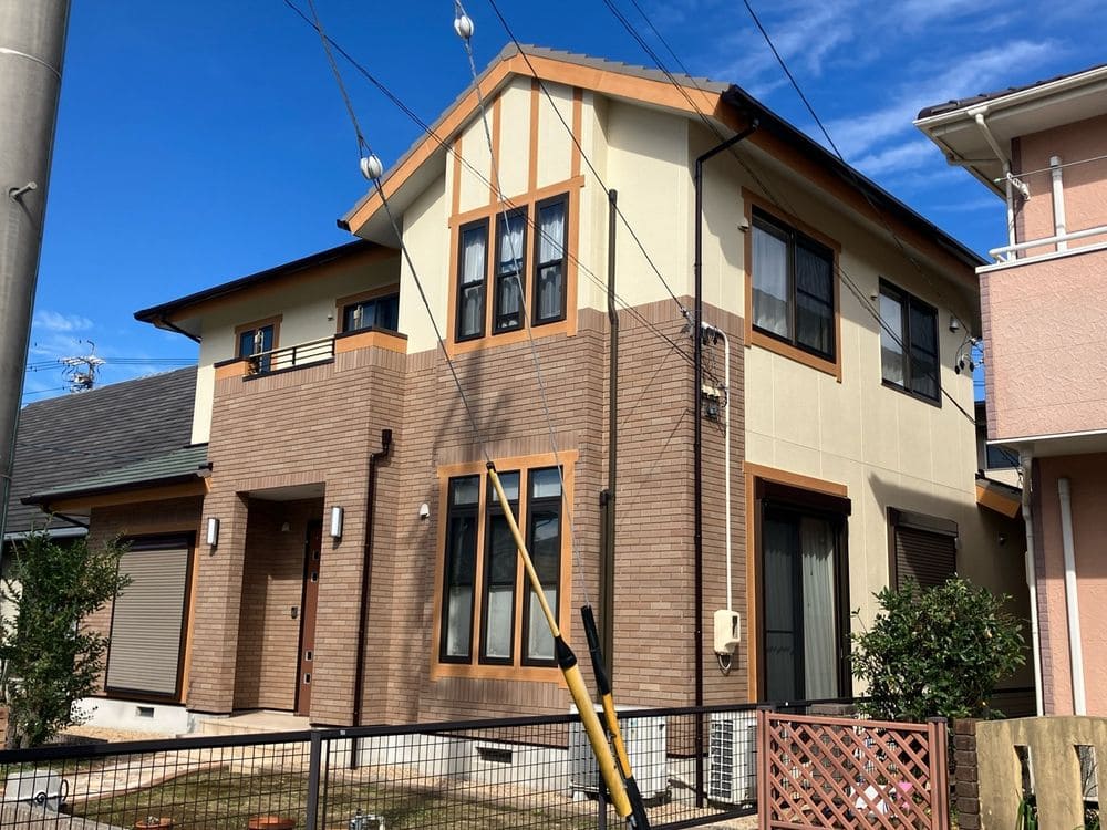 亀山市の外壁塗装をリペイント匠が施工した写真