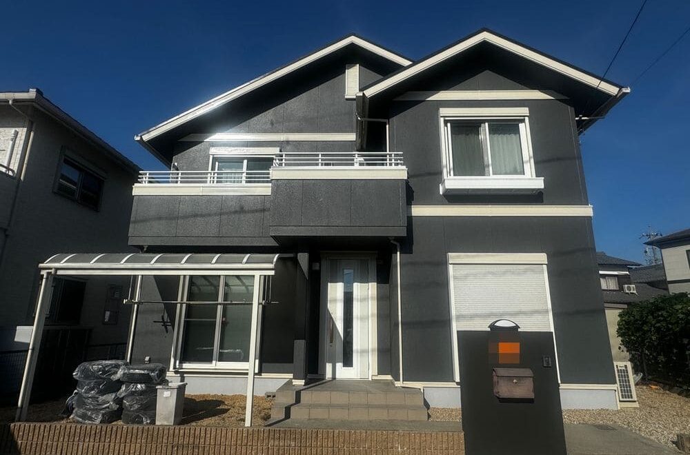 いなべ市で外壁・屋根塗装をリペイント匠が施工した写真