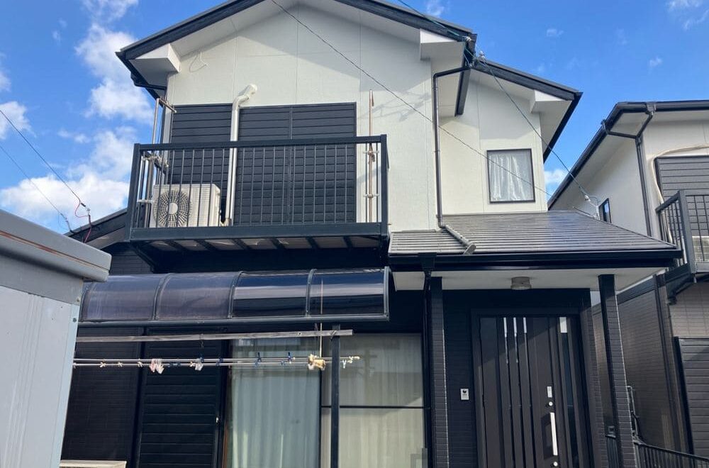 鈴鹿市｜モダンツートンで住まいが見違える｜作業ノートで把握できて安心