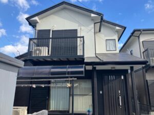 鈴鹿市｜モダンツートンで住まいが見違える｜作業ノートで把握できて安心