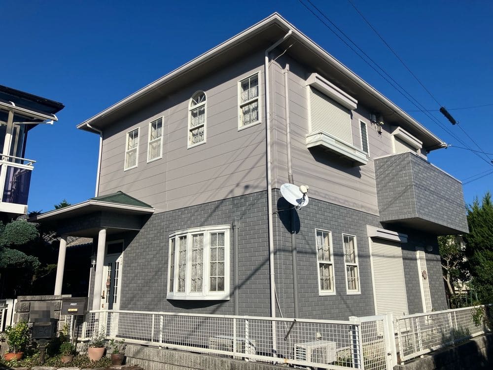 津市の外壁塗装、屋根塗装をリペイント匠が施工した写真