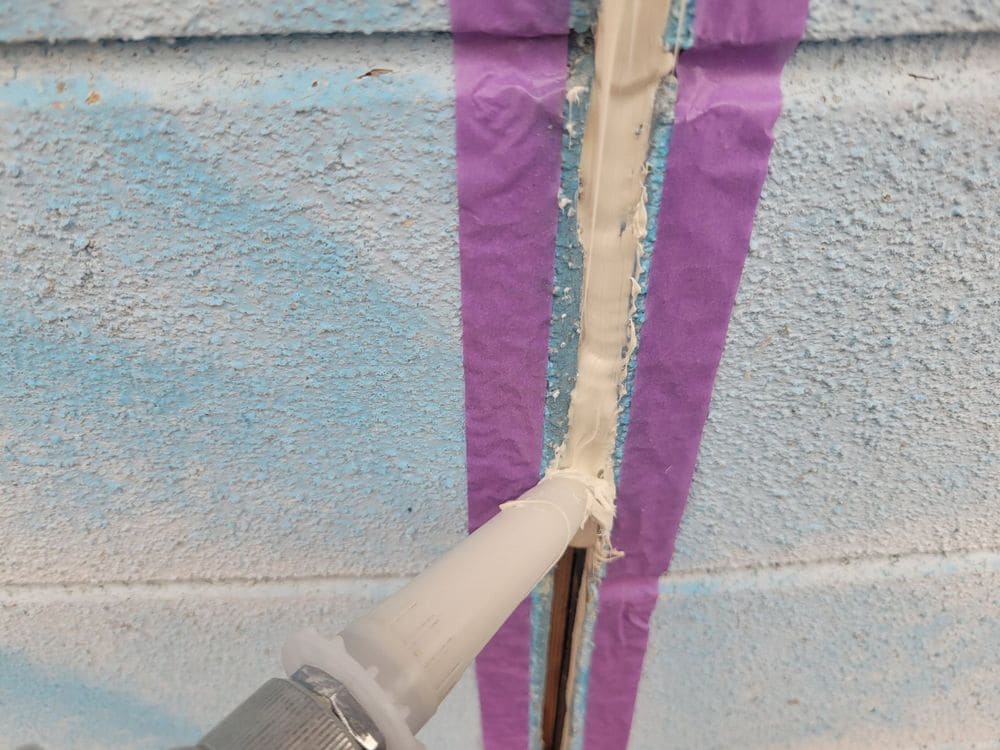 伊賀市の外壁塗装、屋根塗装をリペイント匠が施工した写真