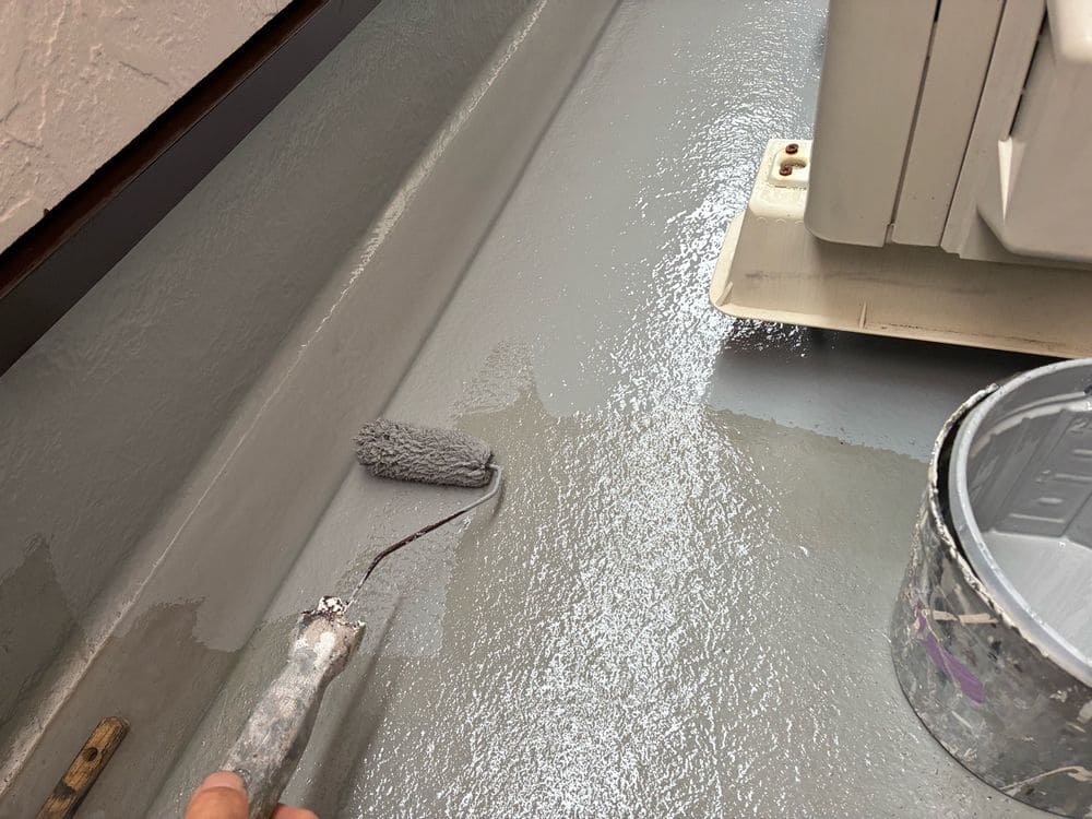 伊勢市の防水工事をリペイント匠が施工した写真