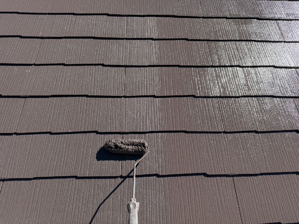 A様(四日市)屋根(上塗り1) 四日市市の外壁塗装、屋根塗装をリペイント匠が施工した写真