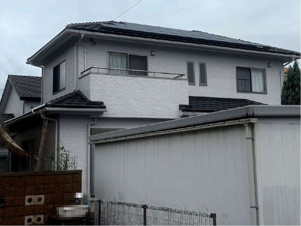 O様(菰野町)施工前_外壁全体 菰野町の外壁塗装、防水工事をリペイント匠が施工した写真