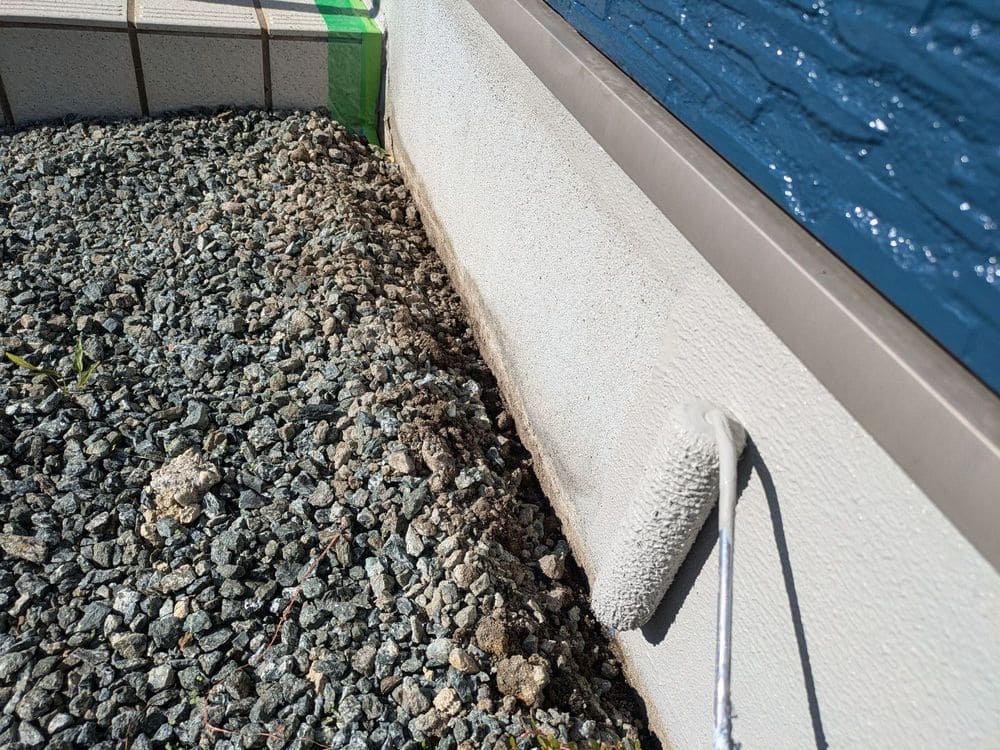 津市久居 N様中塗り (9) 津市の外壁塗装をリペイント匠が施工した写真