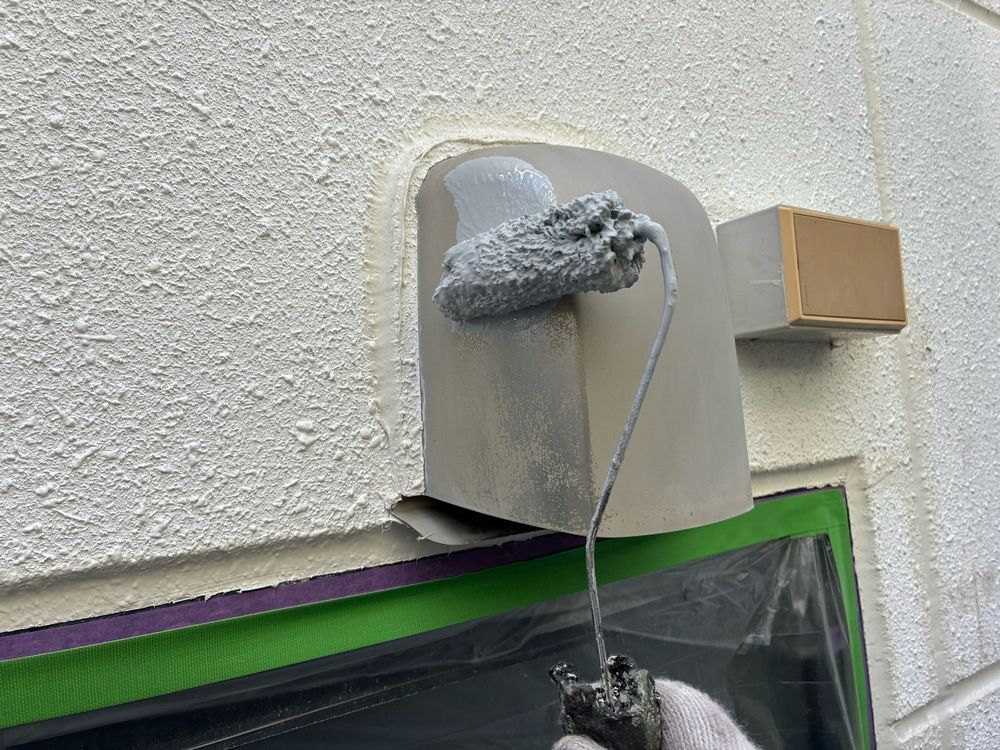 換気フード(下塗り)