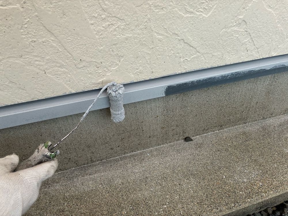 M様(伊勢市)水切り‗1回目 伊勢市の外壁塗装をリペイント匠が施工した写真