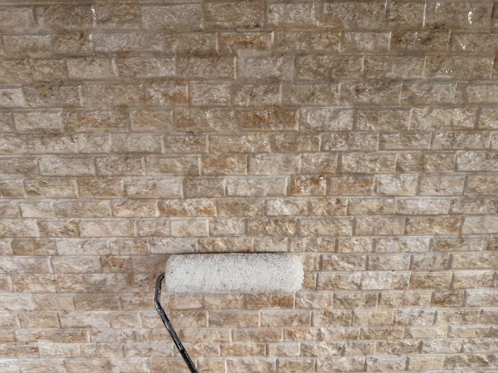 A様(四日市)外壁(上塗り1) 四日市市の外壁塗装、屋根塗装をリペイント匠が施工した写真