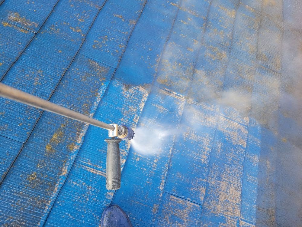 伊賀市の外壁塗装、屋根塗装をリペイント匠が施工した写真