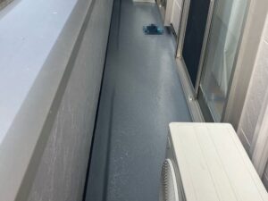 伊勢市の防水工事をリペイント匠が施工した写真