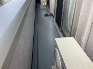 伊勢市の防水工事をリペイント匠が施工した写真