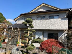 津市の外壁塗装をリペイント匠が施工した写真