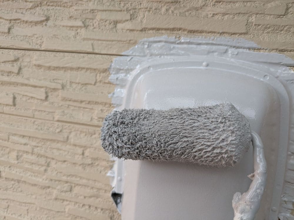 津市久居 N様上塗り (2) 津市の外壁塗装をリペイント匠が施工した写真