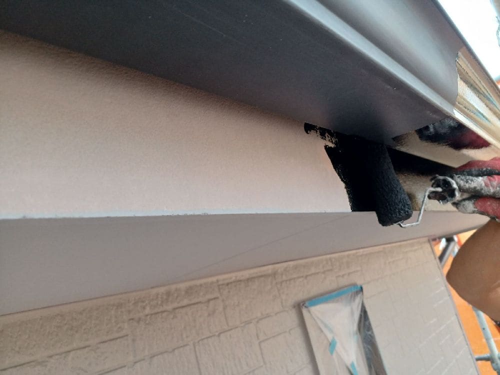 四日市市の外壁塗装、防水工事をリペイント匠が施工した写真