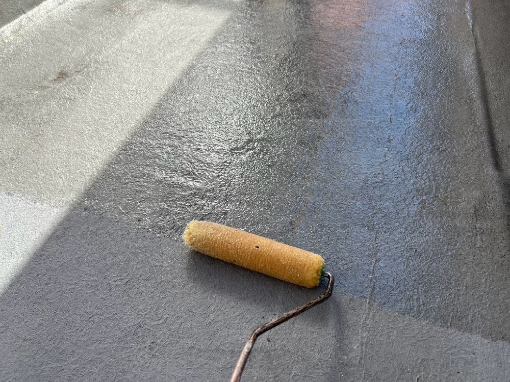 T様(津)防水(プライマー) (2) 津市の外壁塗装、防水工事をリペイント匠が施工した写真