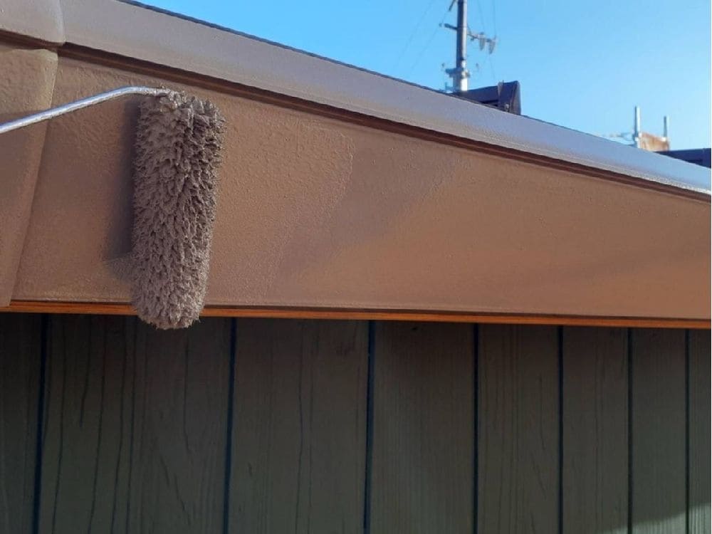 K様(菰野町)_樋(上塗り) 三重郡菰野町の外壁塗装をリペイント匠が施工した写真