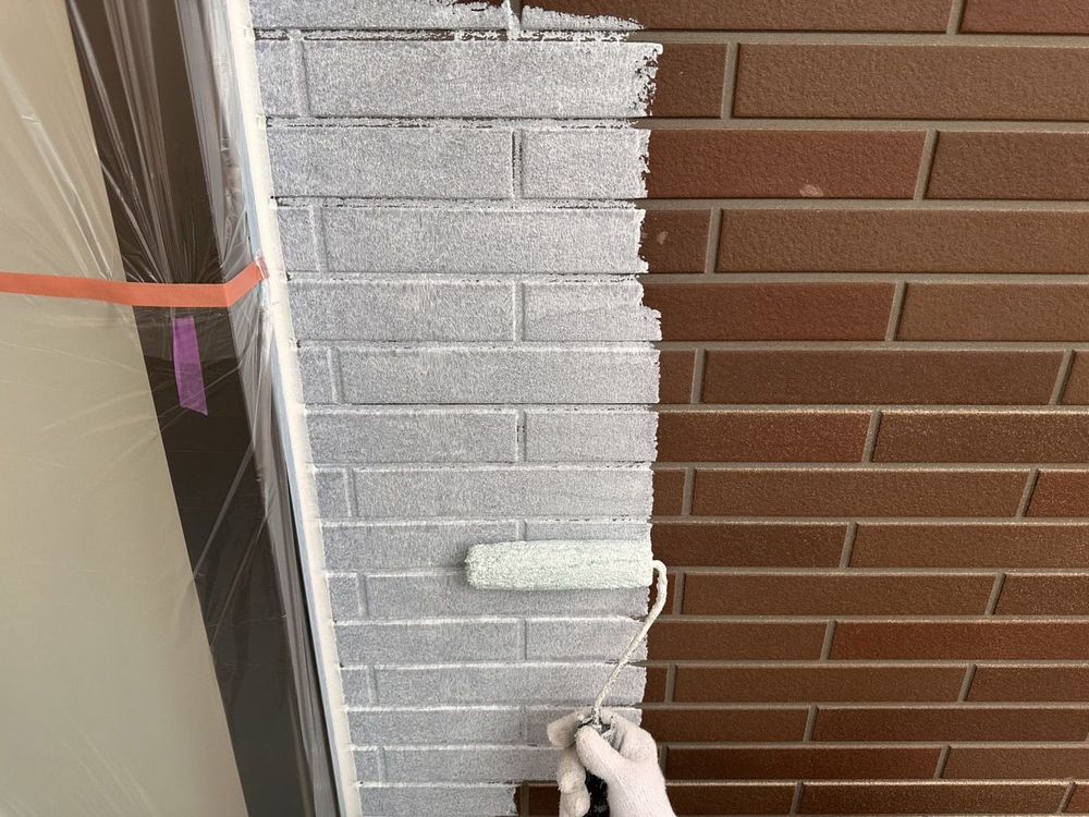 津市久居 K様下塗り 津市の外壁塗装、防水工事をリペイント匠が施工した写真